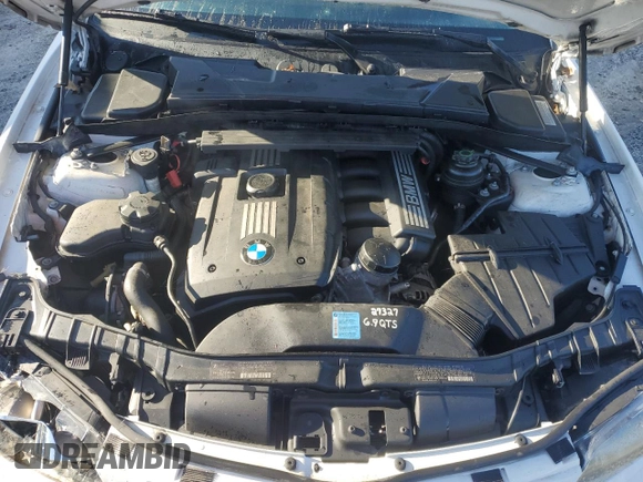 2011 BMW 1 Series 128i with VIN WBAUN1C53BVH82638, listed as a Copart auction lot 85823794 with 137,142 mi miles and Salvage title. Bid and sale history available at DreamBid. Image 12.