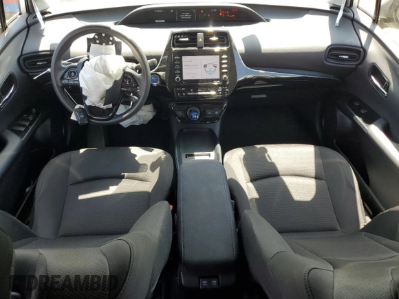 2021 Toyota Prius L Eco with VIN JTDKAMFUXM3130587, listed as a Copart auction lot 53167245 with 11,560 mi miles and Salvage title. Bid and sale history available at DreamBid. Image 8.