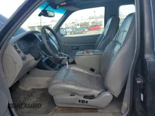 1998 Ford Explorer Sport z VIN 1FMYU24E9WUD43203, wystawiony jako Copart lot #88486715 z przebiegiem 222 238 mil mil oraz Szkoda całkowita • Salvage title. Historia ofert i sprzedaży dostępna na DreamBid. Obrazek 7.