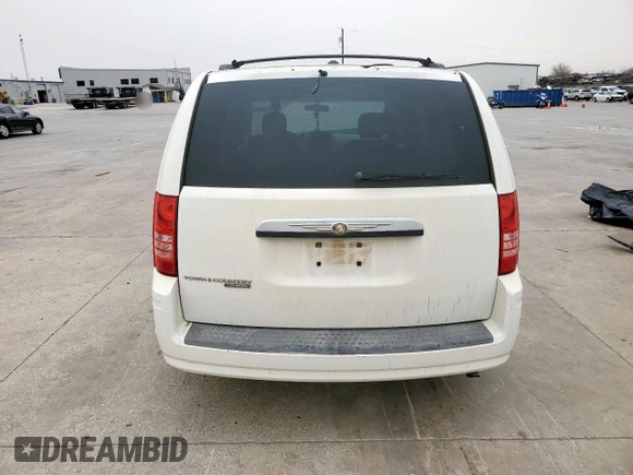 2008 Chrysler Town & Country Touring with VIN 2A8HR54P68R841618, listed as a Copart auction lot 48199205 with 153,058 mi miles and Salvage title. Bid and sale history available at DreamBid. Image 6.
