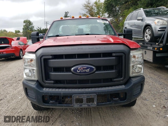 2012 Ford F-350 XL with VIN 1FTRF3B69CEA77255, listed as a Copart auction lot 72729274 with 129,898 mi miles and Clean Title. Bid and sale history available at DreamBid. Image 5.