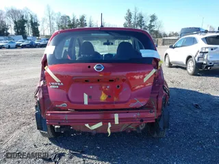 2017 Nissan Versa Note SV with VIN 3N1CE2CPXHL370618, listed as a IAAI auction lot 41832326 with 135,579 mi miles. Bid and sale history available at carsss.com. Image 17.