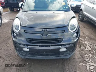 2015 FIAT 500L Lounge z VIN ZFBCFACH6FZ035281, wystawiony jako IAAI lot #42306531 z przebiegiem 99 810 mil mil oraz . Historia ofert i sprzedaży dostępna na DreamBid. Obrazek 6.