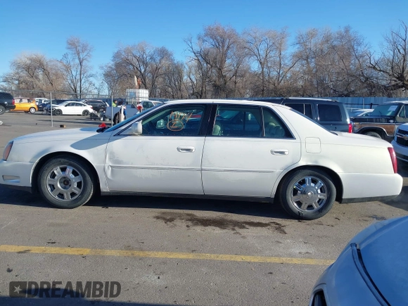 2005 Cadillac DeVille z VIN 1G6KD54Y25U235013, wystawiony jako IAAI lot #41819174 z przebiegiem 111 080 mil mil oraz . Historia ofert i sprzedaży dostępna na DreamBid. Obrazek 14.