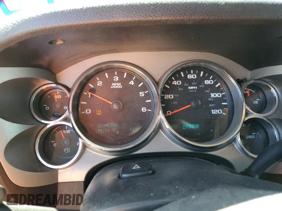 2013 Chevrolet Silverado 1500 LT with VIN 3GCPCSE05DG231990, listed as a Copart auction lot 46661205 with 195,158 mi miles and Salvage Title. Bid and sale history available at DreamBid. Image 9.