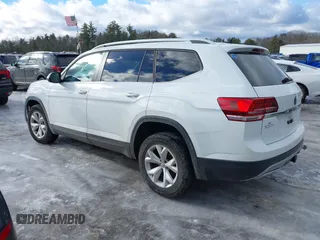 2019 Volkswagen Atlas SE с VIN 1V2LR2CA7KC602431, выставлен на аукционе IAAI как лот 41462436 с пробегом 66 186 миль миль и . История ставок и продаж доступна на DreamBid. Изображение 3.