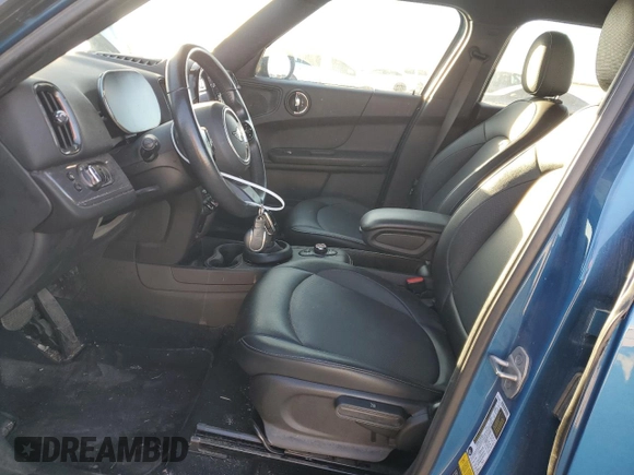 2022 MINI Countryman Cooper with VIN WMZ43BR06N3N37520, listed as a Copart auction lot 80974084 with 31,037 mi miles and Salvage title. Bid and sale history available at DreamBid. Image 7.