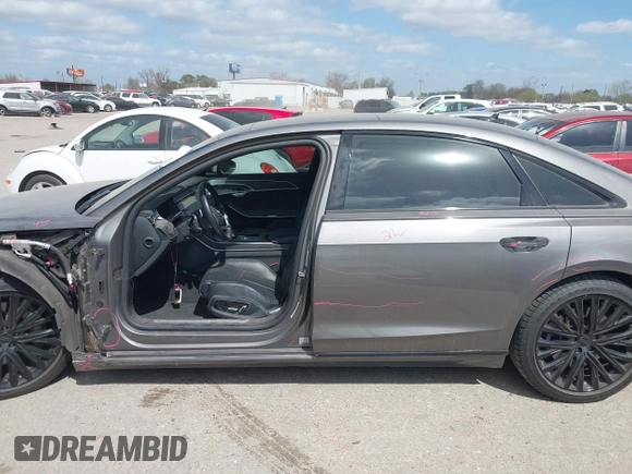 2019 Audi A8 L with VIN WAU8DAF89KN010314, listed as a IAAI auction lot 41767695 with 1 mi miles. Bid and sale history available at carsss.com. Image 14.