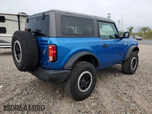 2022 Ford Bronco with VIN 1FMDE5CP6NLA87946, listed as a Copart auction lot 72008544 with 28,405 mi miles and Salvage Title. Bid and sale history available at DreamBid. Image 3.