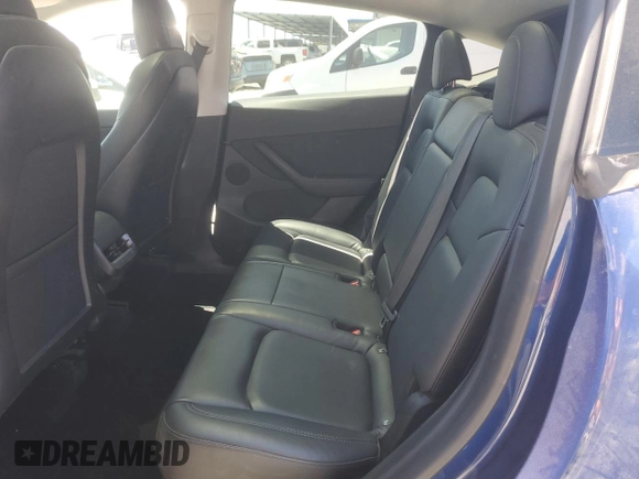 2022 Tesla Model Y Performance z VIN 7SAYGDEF6NF337710, wystawiony jako Copart lot #60200985 z przebiegiem 101 168 mil mil oraz Szkoda całkowita • Salvage title. Historia ofert i sprzedaży dostępna na DreamBid. Obrazek 10.