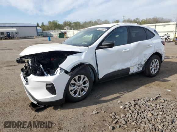 2025 Ford Escape Active z VIN 1FMCU0GN3SUA56556, wystawiony jako Copart lot #54184845 z przebiegiem 1 272 mil mil oraz Szkoda całkowita • Salvage title. Historia ofert i sprzedaży dostępna na DreamBid. Obrazek 1.