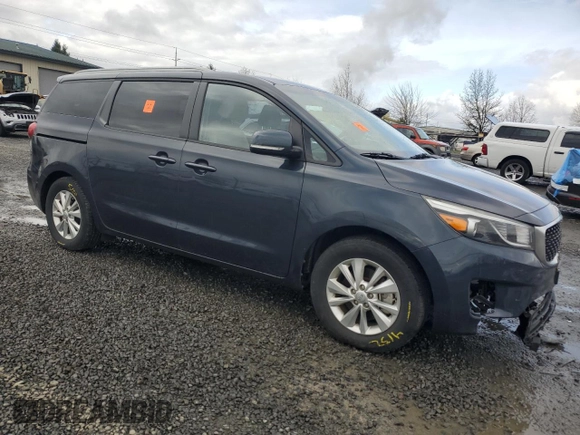 2015 Kia Sedona LX with VIN KNDMB5C19F6031606, listed as a Copart auction lot 51302835 with 96,356 mi miles and Salvage Title. Bid and sale history available at DreamBid. Image 4.