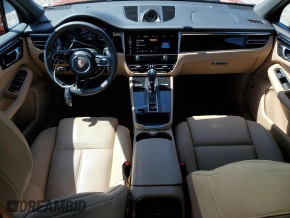 2025 Porsche Macan z VIN WP1AA2A59SLB01593, wystawiony jako Copart lot #50846695 z przebiegiem 5 487 mil mil oraz Szkoda całkowita • Salvage title. Historia ofert i sprzedaży dostępna na DreamBid. Obrazek 8.