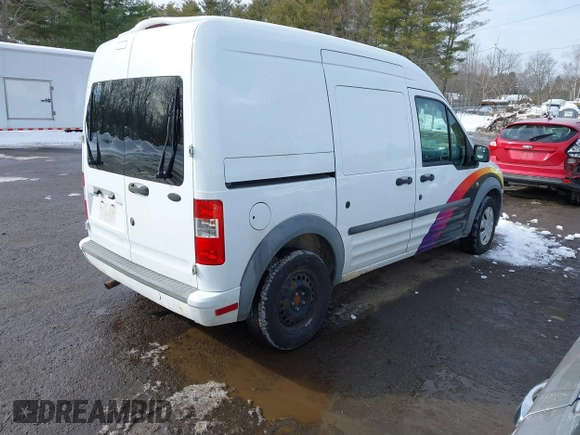 2011 Ford Transit Connect XLT z VIN NM0LS7DN2BT050418, wystawiony jako IAAI lot #41631356 z przebiegiem 154 095 mil mil oraz . Historia ofert i sprzedaży dostępna na DreamBid. Obrazek 4.
