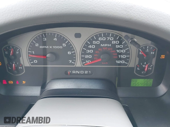 2008 Ford F-150 XLT z VIN 1FTPW14V08FB47808, wystawiony jako IAAI lot #42328220 z przebiegiem 155 498 mil mil oraz . Historia ofert i sprzedaży dostępna na DreamBid. Obrazek 7.