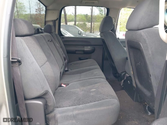 2008 Chevrolet Silverado 1500 LTZ with VIN 3GCEC13J68G145249, listed as a IAAI auction lot 41927560 with 252,141 mi miles. Bid and sale history available at carsss.com. Image 8.