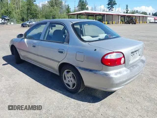 2001 Kia Sephia z VIN KNAFB121515092630, wystawiony jako IAAI lot #42361635 z przebiegiem 183 434 mil mil oraz . Historia ofert i sprzedaży dostępna na DreamBid. Obrazek 6.