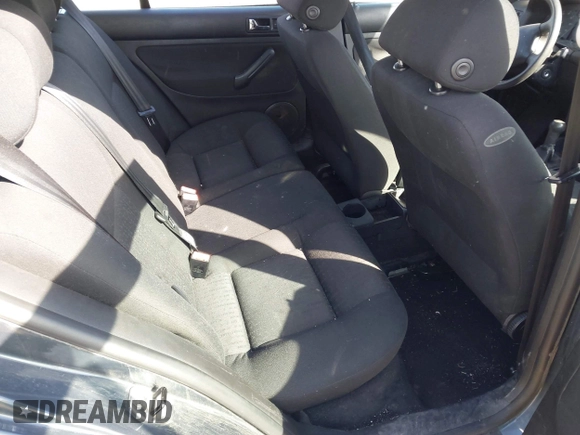 2005 Volkswagen Golf GL с VIN 9BWFL61J254022695, выставлен на аукционе IAAI как лот 42226214 с пробегом 143 087 миль миль и . История ставок и продаж доступна на DreamBid. Изображение 8.