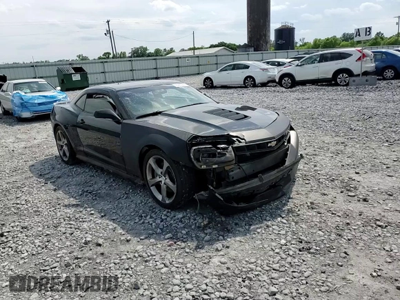 2014 Chevrolet Camaro SS с VIN 2G1FK1EJ3E9235252, выставлен на аукционе Copart как лот 56920225 с пробегом 122 549 миль миль и Списание • Salvage title. История ставок и продаж доступна на DreamBid. Изображение 13.