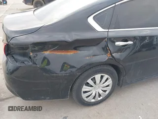 2018 Nissan Altima 2.5 SR with VIN 1N4AL3APXJC228943, listed as a IAAI auction lot 41629733 with 150,725 mi miles. Bid and sale history available at carsss.com. Image 6.