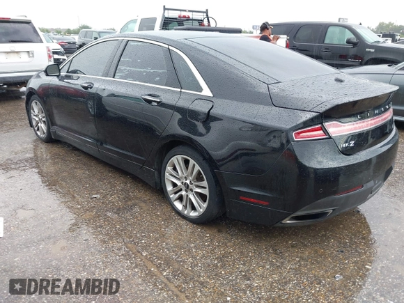 2016 Lincoln MKZ with VIN 3LN6L2G96GR631987, listed as a IAAI auction lot 42512138 with 110,978 mi miles and . Bid and sale history available at DreamBid. Image 3.