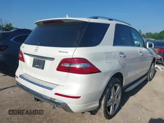 2015 Mercedes-Benz M 350 with VIN 4JGDA5HB4FA577677, listed as a IAAI auction lot 42518630 with 237,779 mi miles and . Bid and sale history available at DreamBid. Image 4.