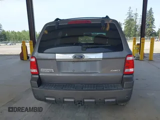 2009 Ford Escape Limited с VIN 1FMCU94G89KB63845, выставлен на аукционе IAAI как лот 42128403 с пробегом 153 189 миль миль и . История ставок и продаж доступна на DreamBid. Изображение 16.
