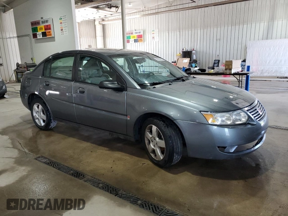 2006 Saturn ION z VIN 1G8AZ55F46Z115879, wystawiony jako Copart lot #56625925 z przebiegiem 187 994 mil mil oraz Szkoda całkowita • Salvage title. Historia ofert i sprzedaży dostępna na DreamBid. Obrazek 4.