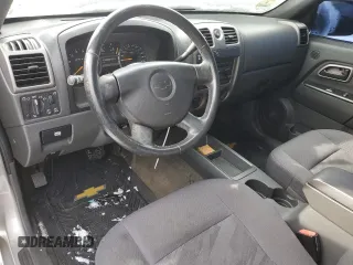 2004 Chevrolet Colorado LS Z71 with VIN 1GCDT196548129140, listed as a Copart auction lot 42699685 with 176,700 mi miles and Salvage Title. Bid and sale history available at carsss.com. Image 8.