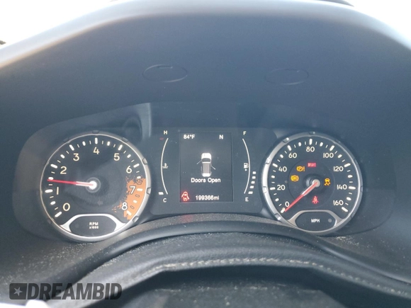 2018 Jeep Renegade Latitude with VIN ZACCJABH8JPH71093, listed as a Copart auction lot 63450115 with 199,366 mi miles and Clean title. Bid and sale history available at DreamBid. Image 9.