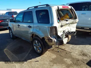 2011 Ford Escape XLT with VIN 1FMCU0D73BKB59185, listed as a IAAI auction lot 41718051 with 178,026 mi miles. Bid and sale history available at carsss.com. Image 3.
