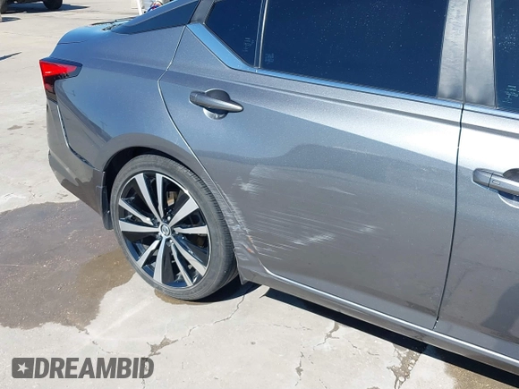 2020 Nissan Altima SR z VIN 1N4BL4CV9LC278578, wystawiony jako IAAI lot #41761814 z przebiegiem 76 453 mil mil oraz . Historia ofert i sprzedaży dostępna na DreamBid. Obrazek 18.