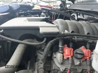 2016 GMC Yukon Denali z VIN 1GKS2CKJ2GR142712, wystawiony jako IAAI lot #41842583 z przebiegiem 136 111 mil mil oraz . Historia ofert i sprzedaży dostępna na DreamBid. Obrazek 19.