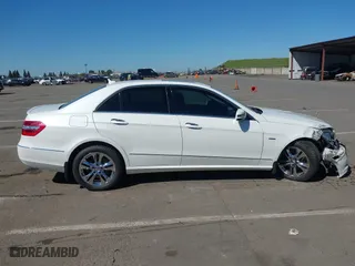 2011 Mercedes-Benz E-Class E 350 Luxury BlueTEC with VIN WDDHF2EB6BA505602, listed as a IAAI auction lot 41859128 with 114,146 mi miles. Bid and sale history available at carsss.com. Image 14.