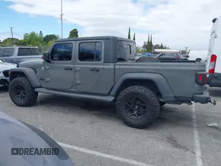 2020 Jeep Gladiator Sport S z VIN 1C6HJTAG4LL153441, wystawiony jako IAAI lot #42052329 z przebiegiem 34 660 mil mil oraz . Historia ofert i sprzedaży dostępna na DreamBid. Obrazek 14.