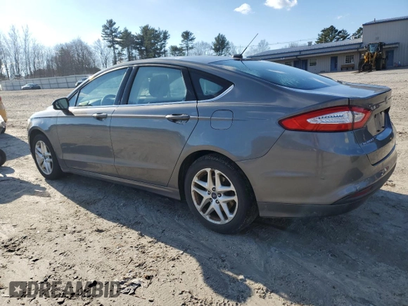 2014 Ford Fusion SE with VIN 3FA6P0HR5ER264028, listed as a Copart auction lot 84271634 with 174,283 mi miles and Non Repairable. Bid and sale history available at carsss.com. Image 2.