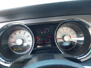 2010 Ford Mustang V6 с VIN 1ZVBP8AN6A5157773, выставлен на аукционе IAAI как лот 41921156 с пробегом 118 549 миль миль и . История ставок и продаж доступна на DreamBid. Изображение 7.
