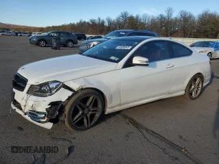 2014 Mercedes-Benz C-Class C 250 with VIN WDDGJ4HB1EG271744, listed as a Copart auction lot 45406945 with 87,792 mi miles and Salvage Title. Bid and sale history available at carsss.com. Image 1.