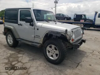 2012 Jeep Wrangler Sport z VIN 1C4AJWAG4CL185009, wystawiony jako Copart lot #61203395 z przebiegiem 93 534 mil mil oraz Szkoda całkowita • Salvage title. Historia ofert i sprzedaży dostępna na DreamBid. Obrazek 4.