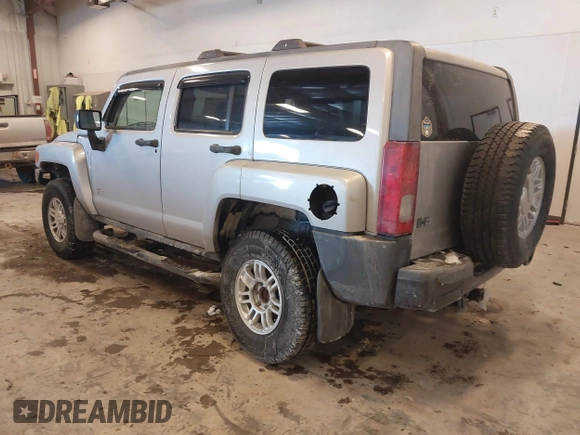 2008 Hummer H3 SUV with VIN 5GTEN13E488177368, listed as a IAAI auction lot 41424036 with 89,278 mi miles. Bid and sale history available at carsss.com. Image 3.