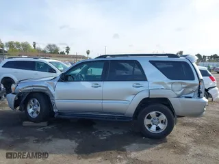 2005 Toyota 4Runner SR5 with VIN JTEZU14R550055329, listed as a IAAI auction lot 41845637 with 199,187 mi miles. Bid and sale history available at carsss.com. Image 15.