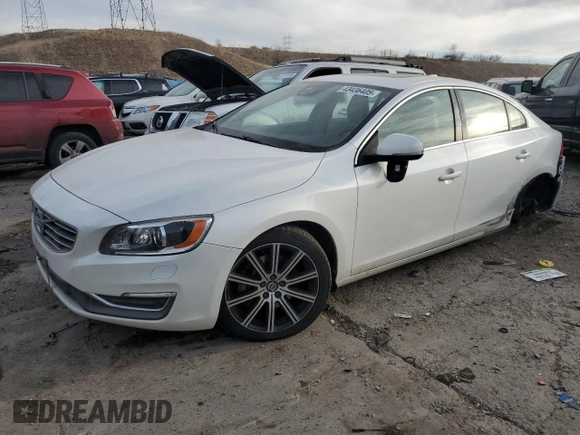 2018 Volvo S60 Inscription Platinum with VIN LYV402TMXJB157406, listed as a Copart auction lot 43436405 with 114,480 mi miles and Salvage Title. Bid and sale history available at carsss.com. Image 1.