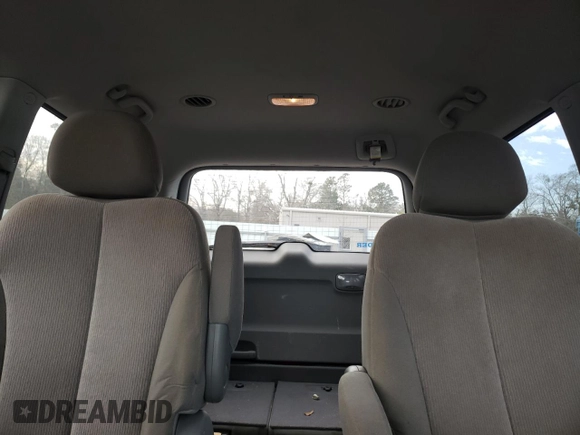 2014 Kia Sedona LX with VIN KNDMG4C72E6564721, listed as a Copart auction lot 41828055 with 150,670 mi miles and Salvage Title. Bid and sale history available at carsss.com. Image 10.