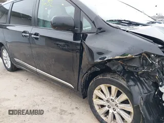 2015 Toyota Sienna Ltd with VIN 5TDDK3DCXFS122419, listed as a IAAI auction lot 41336752 with 243,567 mi miles. Bid and sale history available at carsss.com. Image 6.