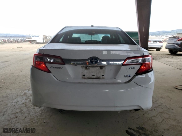 2014 Toyota Camry Hybrid LE with VIN 4T1BD1FK8EU133662, listed as a Copart auction lot 46884035 with 157,209 mi miles and Salvage Title. Bid and sale history available at carsss.com. Image 6.