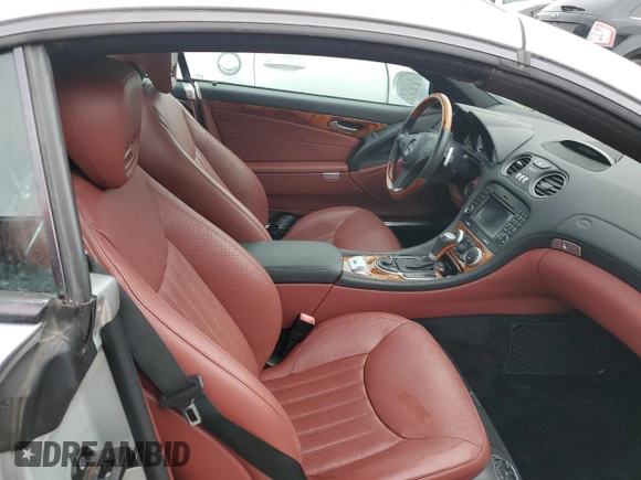2009 Mercedes-Benz SL 550 с VIN WDBSK71F49F147896, выставлен на аукционе Copart как лот 76528604 с пробегом Не указан миль и Списание • Salvage title. История ставок и продаж доступна на DreamBid. Изображение 10.