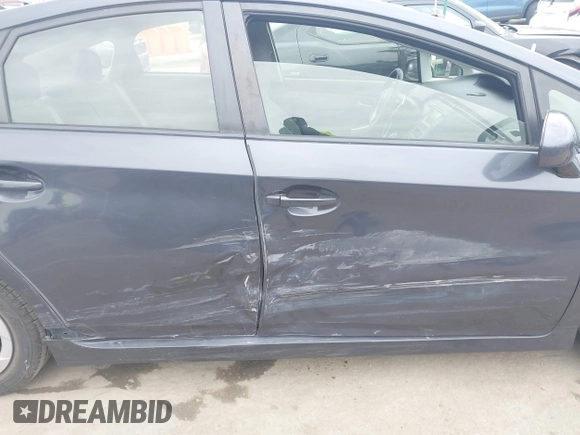 2013 Toyota Prius One z VIN JTDKN3DU4D5677392, wystawiony jako IAAI lot #42050842 z przebiegiem 169 732 mil mil oraz . Historia ofert i sprzedaży dostępna na DreamBid. Obrazek 6.