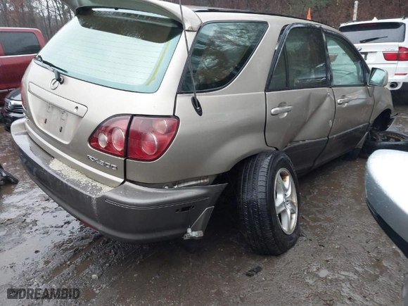 2000 Lexus RX 300 with VIN JT6GF10U0Y0055914, listed as a IAAI auction lot 41069718 with 199,954 mi miles. Bid and sale history available at carsss.com. Image 4.