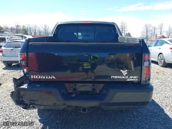 2013 Honda Ridgeline Sport with VIN 5FPYK1F72DB007036, listed as a IAAI auction lot 41846541 with 133,391 mi miles. Bid and sale history available at carsss.com. Image 16.