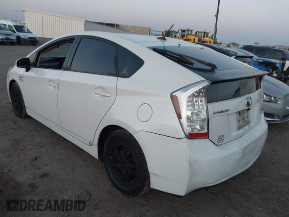 2010 Toyota Prius II with VIN JTDKN3DU5A5182095, listed as a IAAI auction lot 42152366 with 390,401 mi miles and . Bid and sale history available at carsss.com. Image 3.
